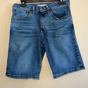 Wrangler Women’s Classic Blue Jean Denim Shorts Size 30